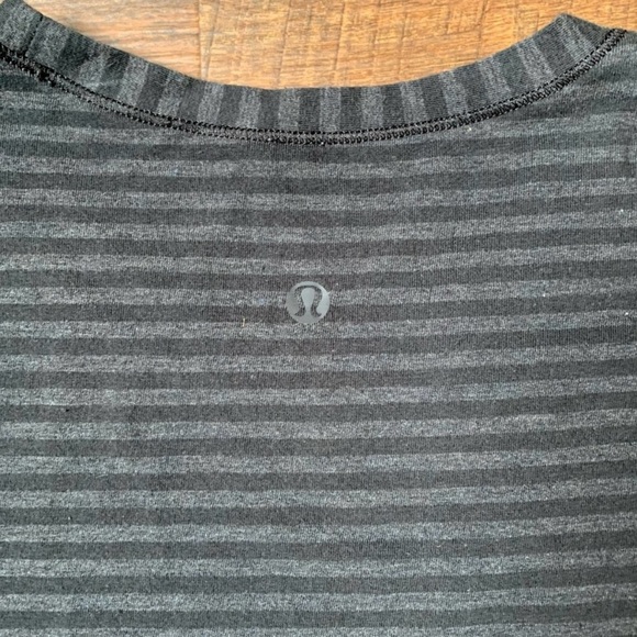 Lululemon dress - Picture 4 of 6